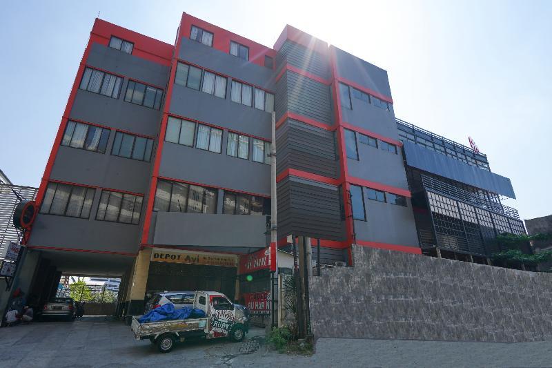Avi Hotel Surabaya Exterior photo